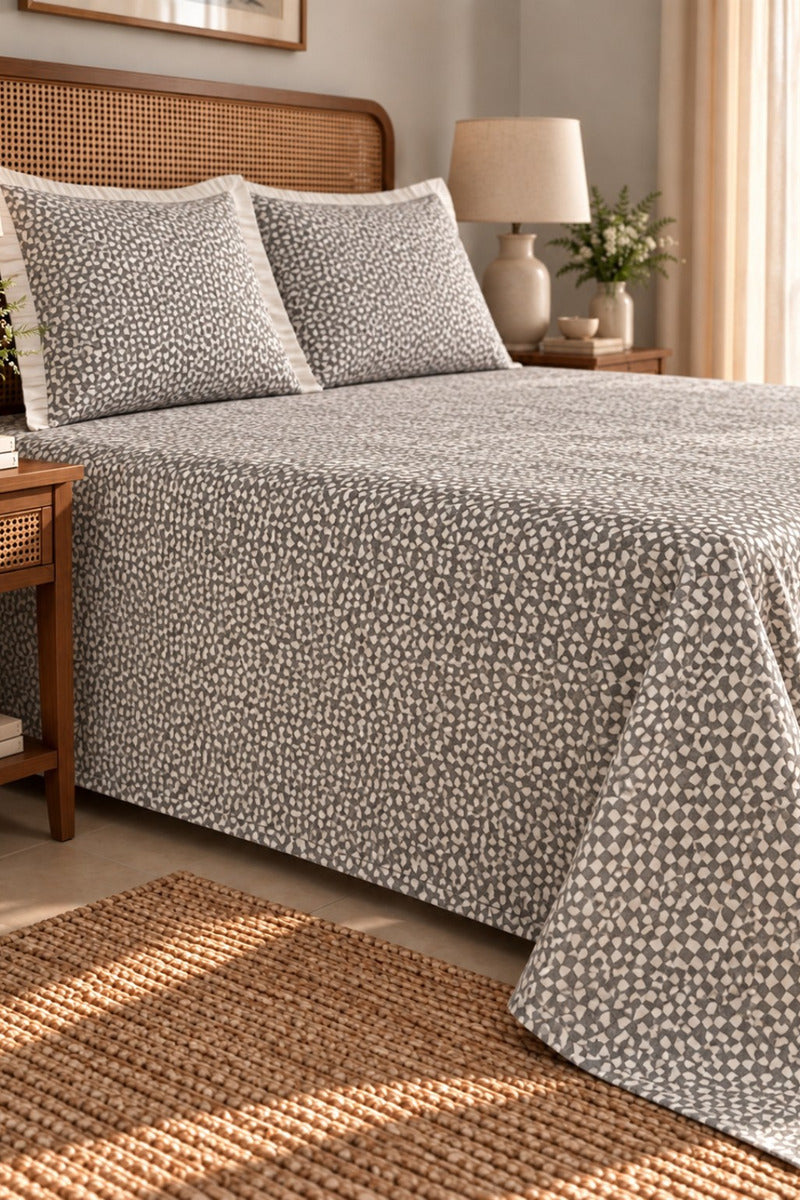 Kinaar Printed Bedsheet Set