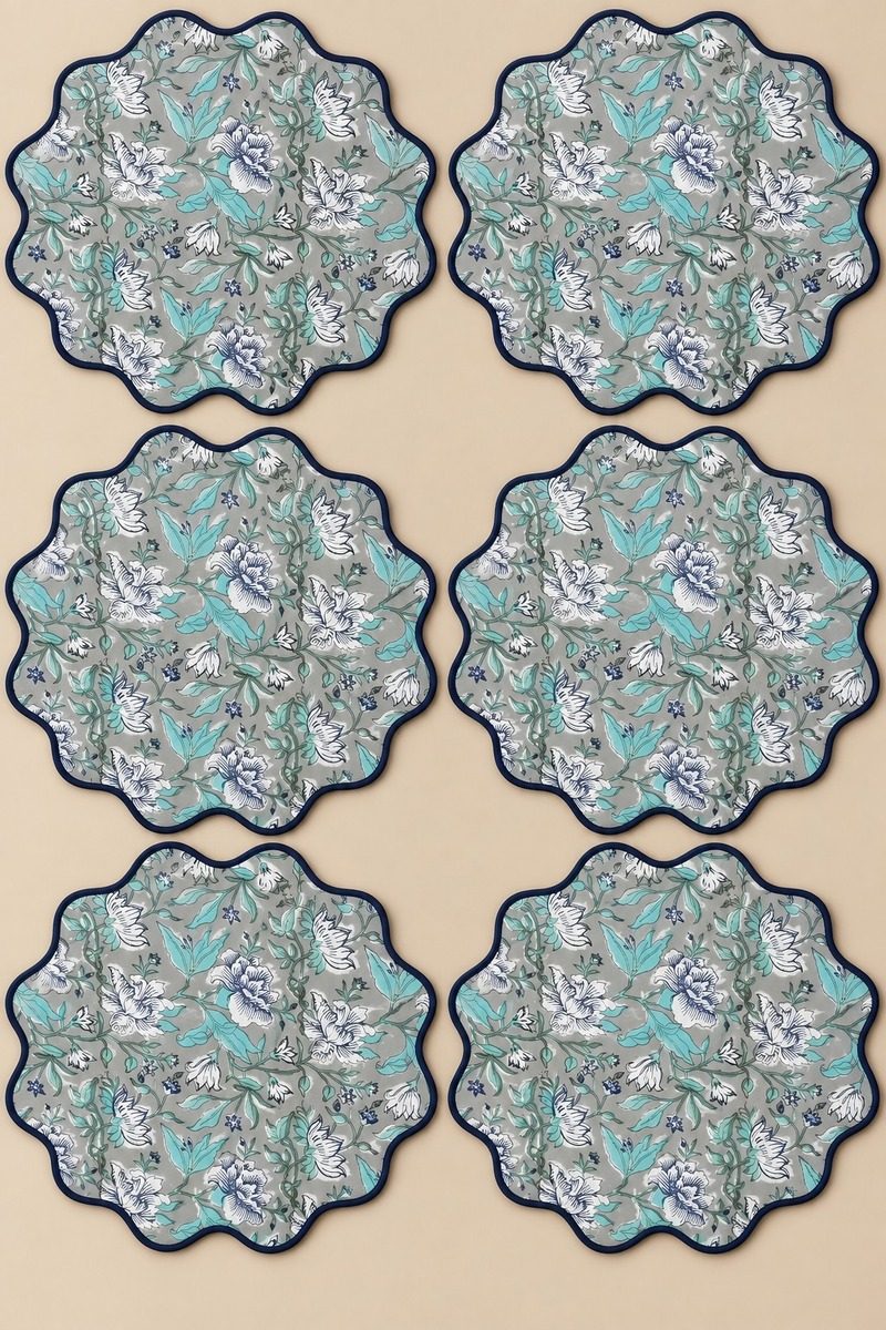 Lagoon Scallop Placemats (Set of 6)