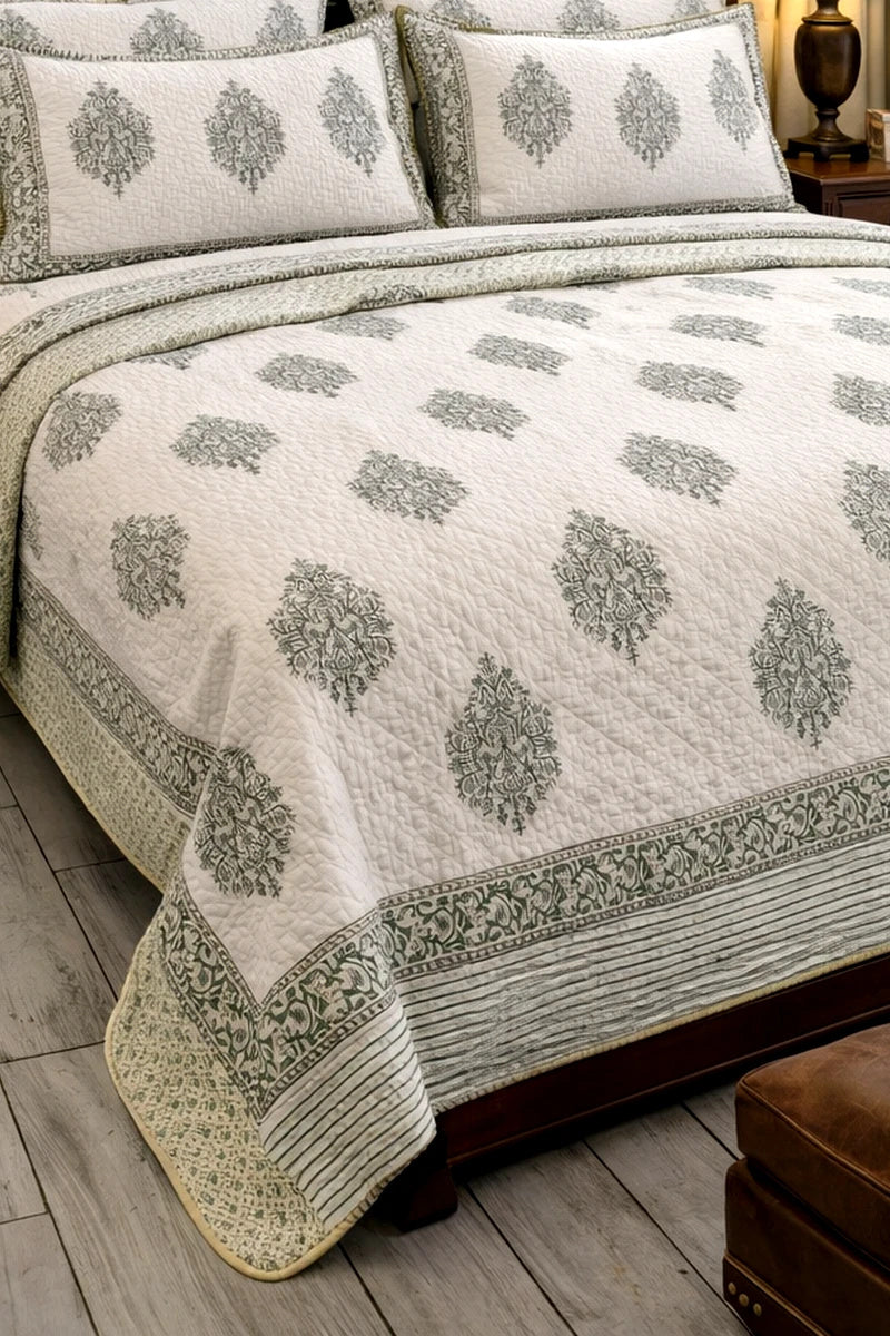 Medallion Quilted Bedcover Set
