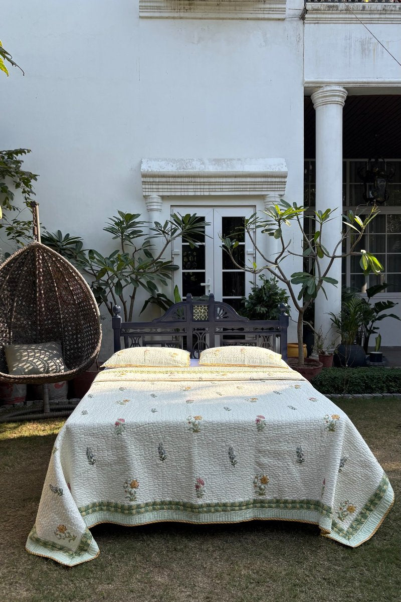 Reversible hand block print cotton quilted bedcover with matching pillow covers, ivory floral bedding set India
