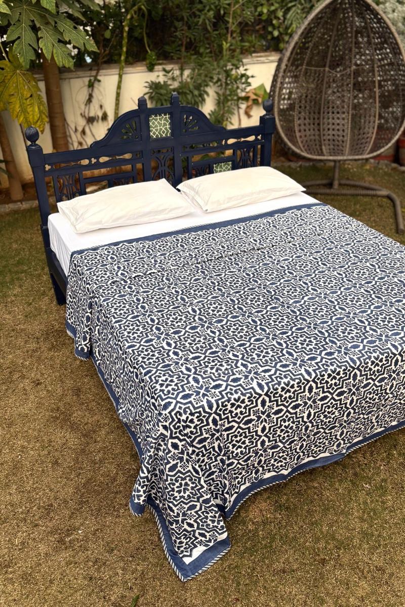 Jaipur indigo geometric dohar
