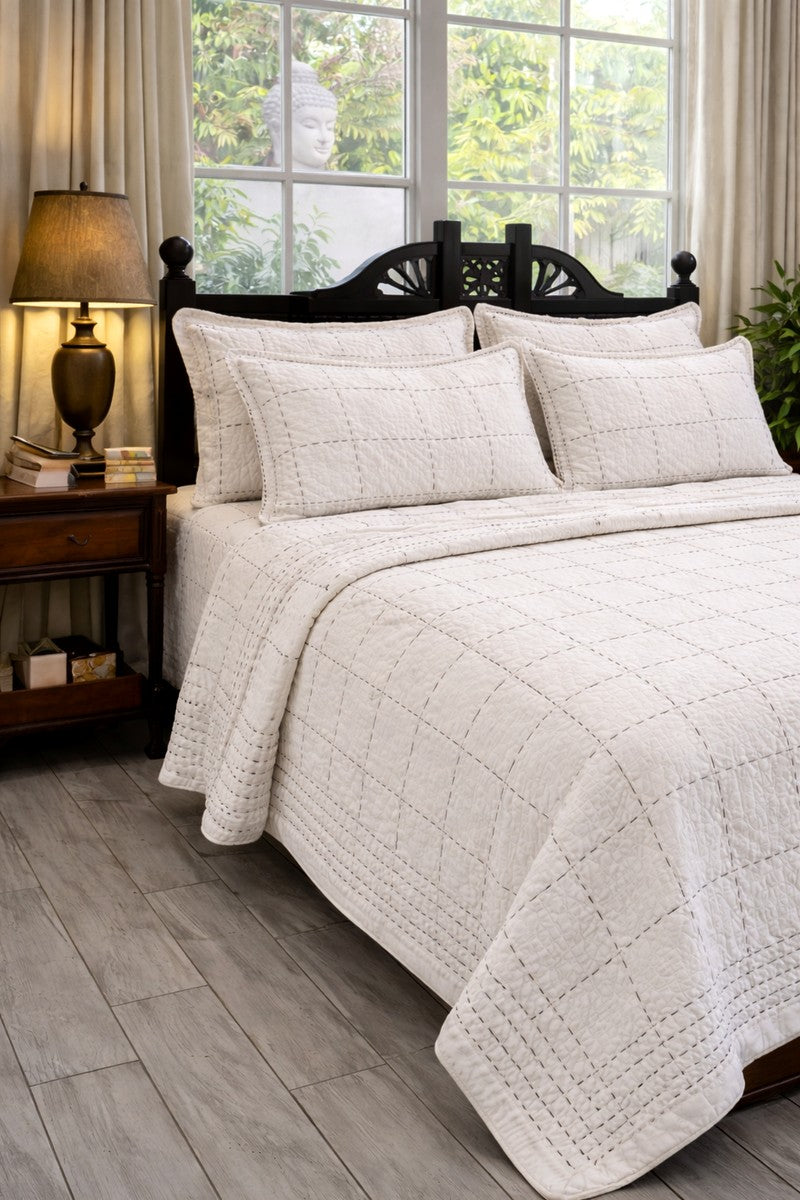 Nitara Solid Quilt Set