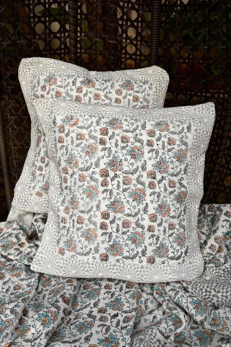 Amaltas Throw & Cushions Set