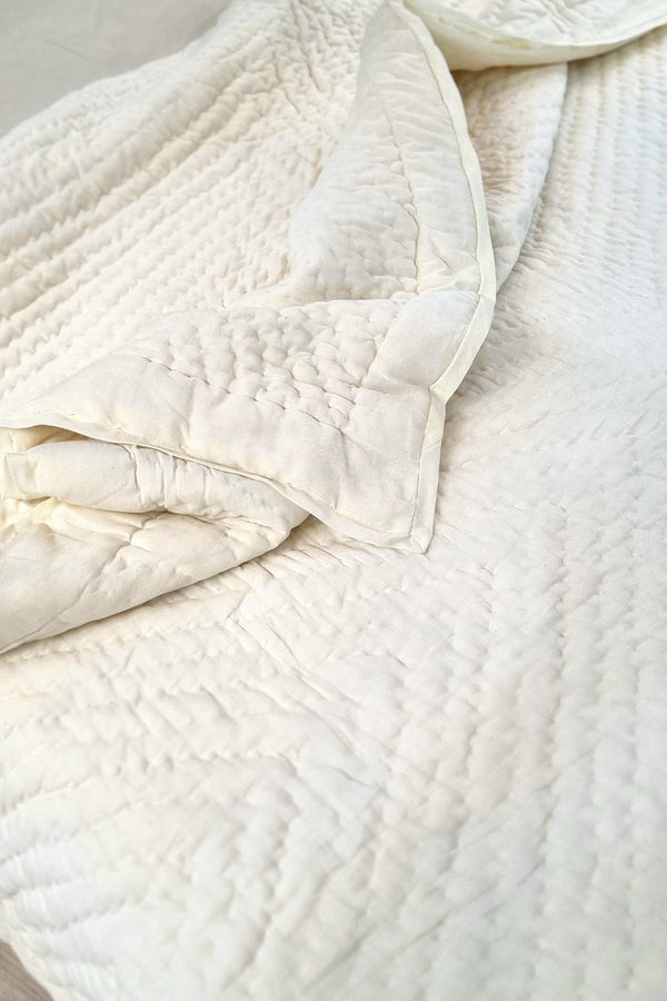 Ivory Solid Summer Quilt