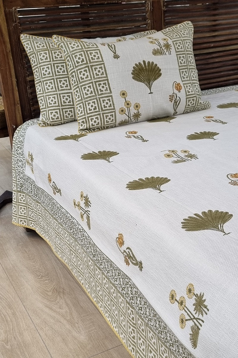 Manara Woven Block Print Bedspread Set