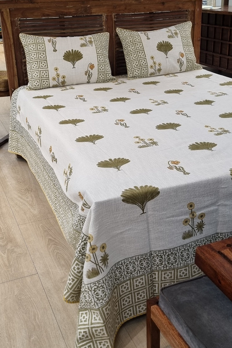 Manara Woven Block Print Bedspread Set