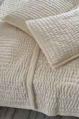 Caro Ivory Quilt Set