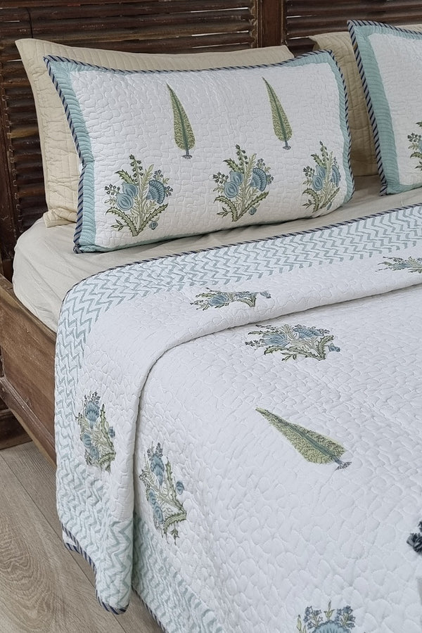 Mahal Pine Block Print Quilted Bedspread Set