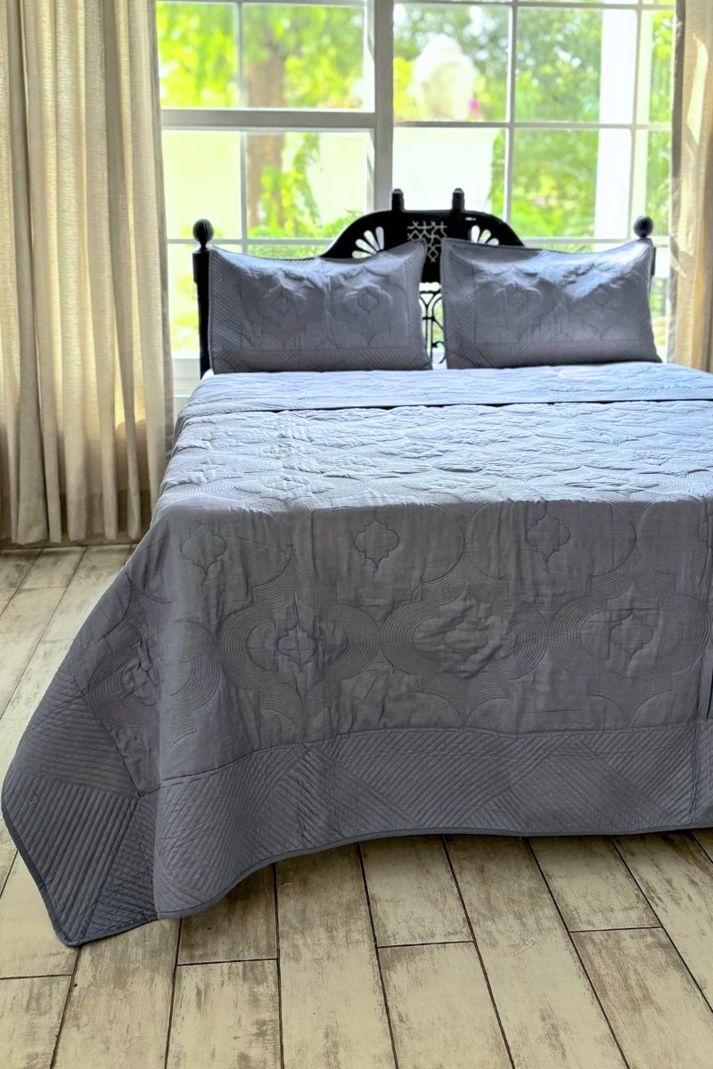 Mahrez Solid Luxury Quilted Bedcover Set