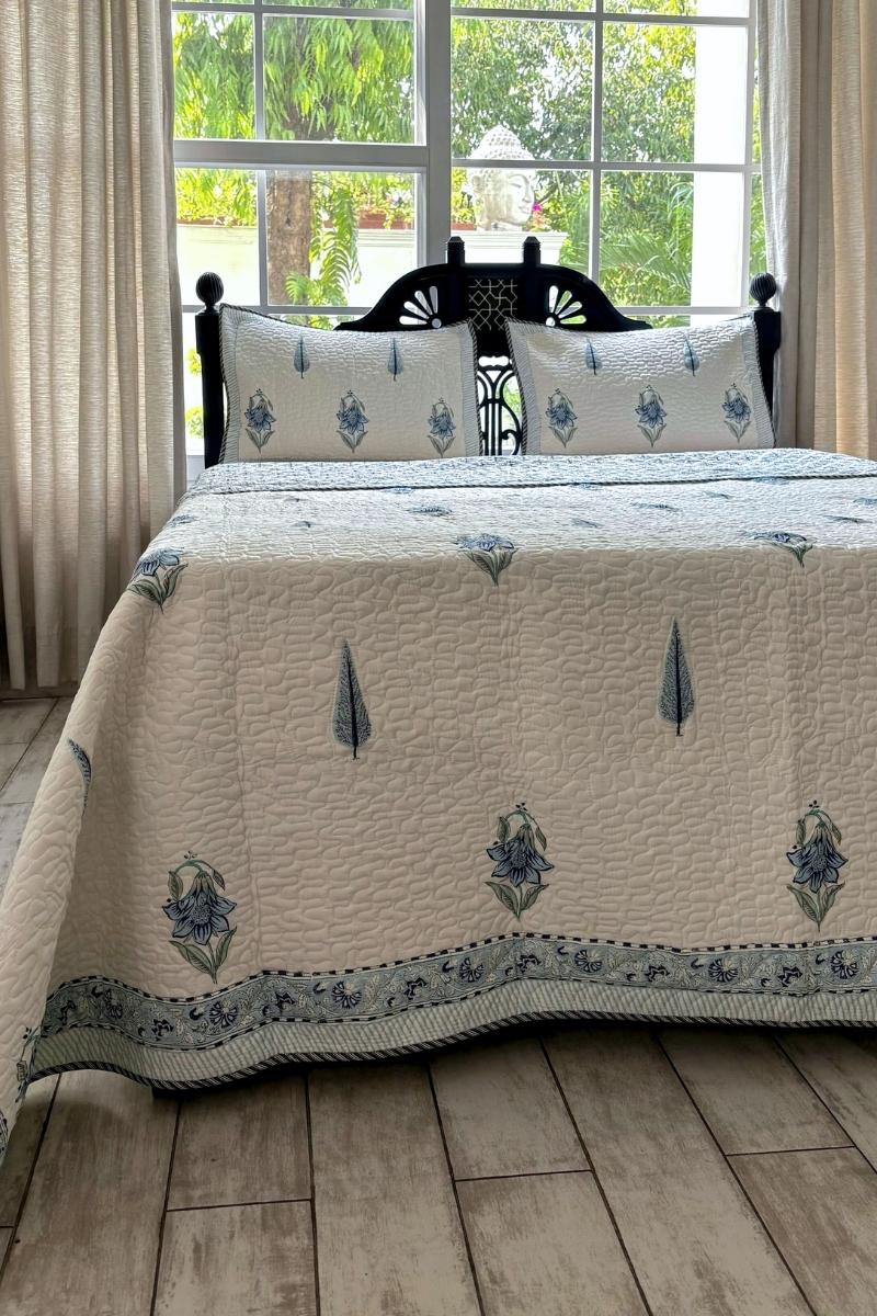 Nilay Quilted Bedcover Set