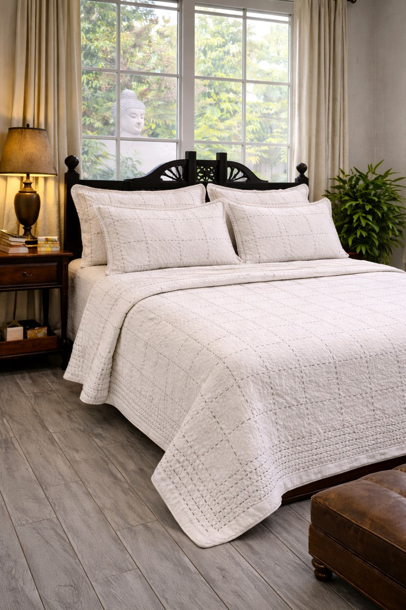 Nitara Solid Quilt Set
