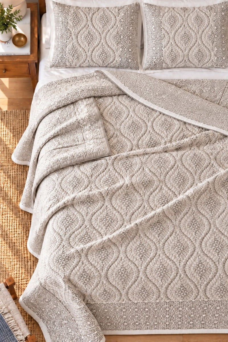 Sahar Manara Quilted Bedcover Set
