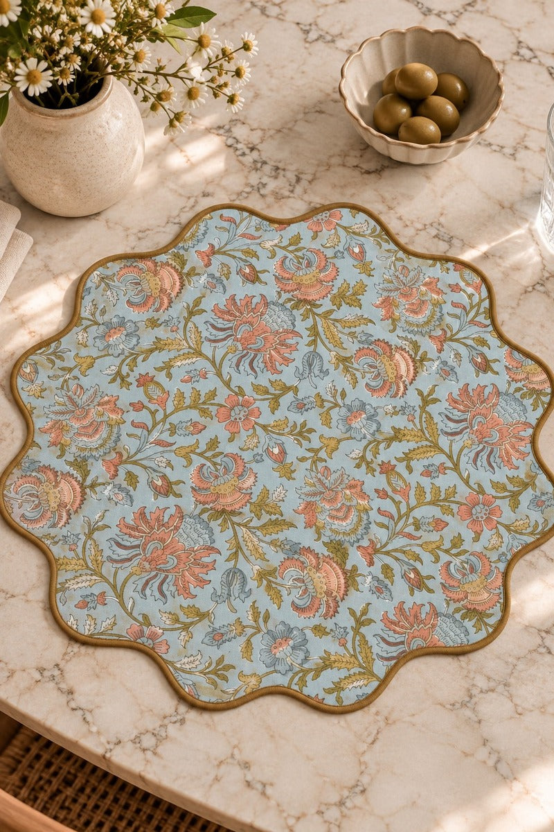 Salaar Scallop Placemats (Set of 6)