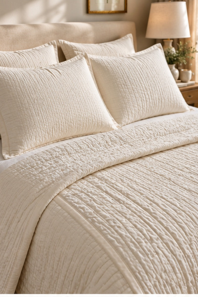 Solid Lux Ivory Quilt Set