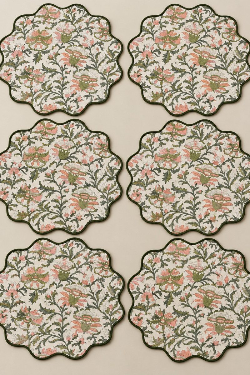 Tundra Scallop Placemats (Set of 6)