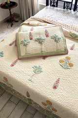Poppy Traya Quilted Bedspread Set