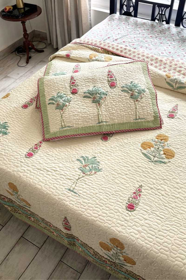 Poppy Traya Quilted Bedspread Set