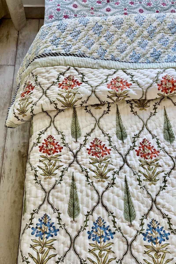 Gamze Gul Block Print Summer Quilt