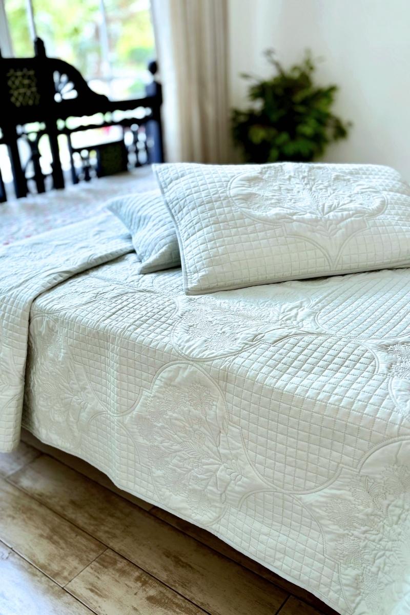Sage Solid Luxury Bedcover Set