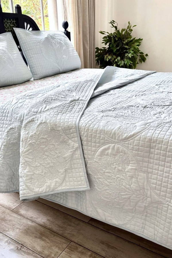 Aquamarine Solid Luxury Bedcover Set