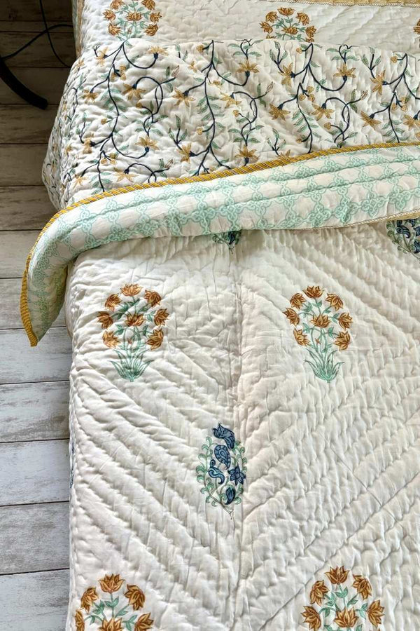Lavina Print Summer Quilt (Set of 2)