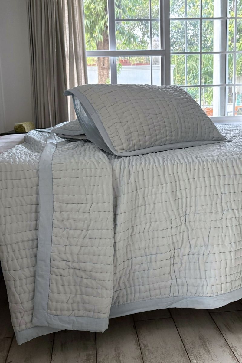 Caro Aqua Solid Summer Quilt Set