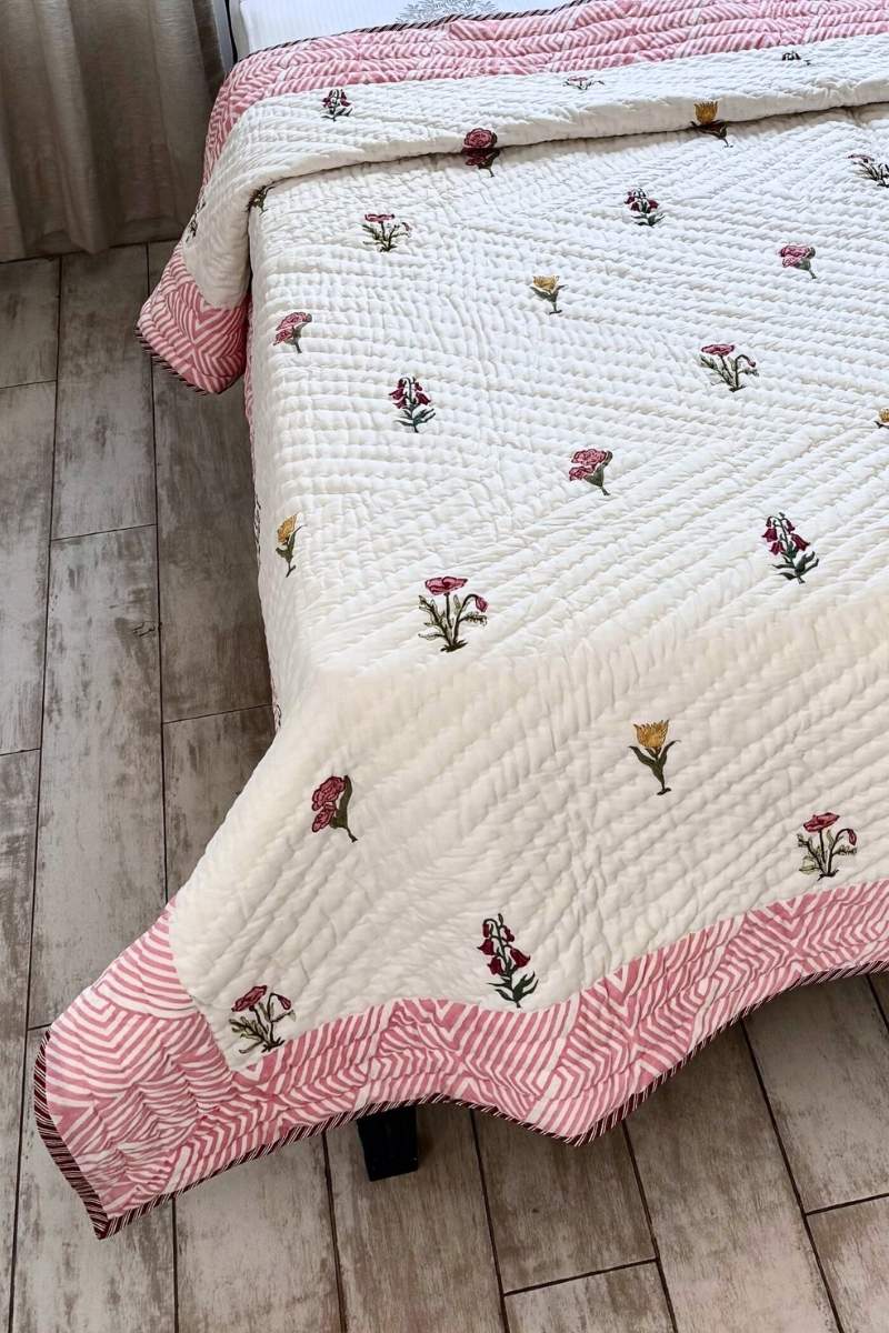 Parkosa Print Summer Quilt